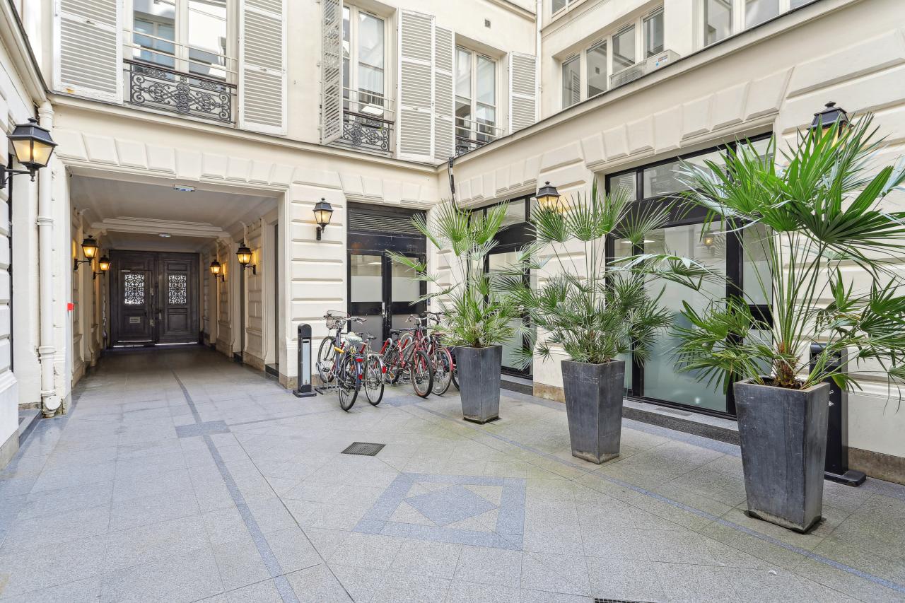 Bureau Paris 263m² Location bureau Paris OLBUR2423049 2